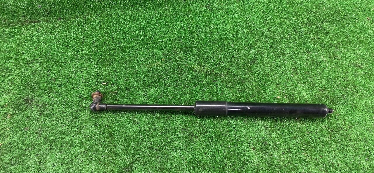 амортизатор крышки багажника (3-5 двери) Great Wall Hover H5 1 поколение 2012, 2.0 л., дизель, АКПП, черный, внедорожник 5 дв., правый руль - фото №1