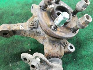 кулак поворотный правый Pontiac Vibe 1 поколение [рестайлинг] 2006, 1.8 л., 1ZZ-FE, бензин, АКПП, синий, лифтбэк, передний привод