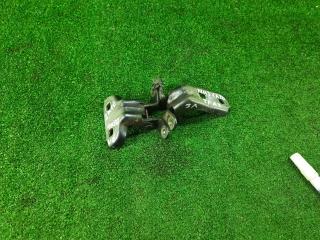 петля двери Chevrolet Trax 1 поколение 2014, 1.4 л., бензин, АКПП, хетчбэк 5 дв., передний привод