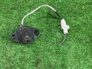 кнопка открытия багажника Mazda 2 1 поколение 2003