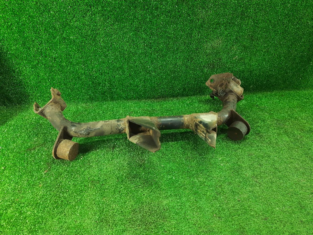 кронштейн редуктора Suzuki SX4 1 поколение 2006, 2.0 л., J20A, бензин, АКПП, золотистый, полный привод - фото №1