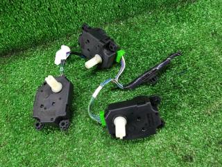 моторчик заслонки печки Mitsubishi ASX 1 поколение 2011, 2.0 л., 4B11, бензин, АКПП, красный, внедорожник 5 дв., полный привод