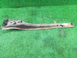 балка под радиатор Mitsubishi ASX 1 поколение 2011, 2.0 л., 4B11, бензин, АКПП, красный, внедорожник 5 дв., полный привод