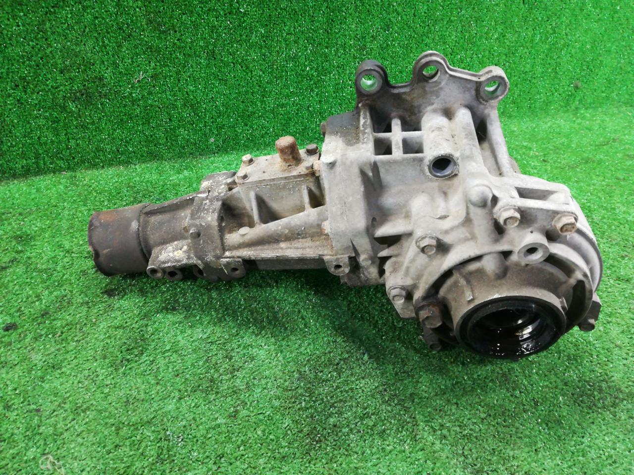 раздаточная коробка Mitsubishi ASX 1 поколение 2011, 2.0 л., 4B11, бензин, АКПП, красный, внедорожник 5 дв., полный привод - фото №1