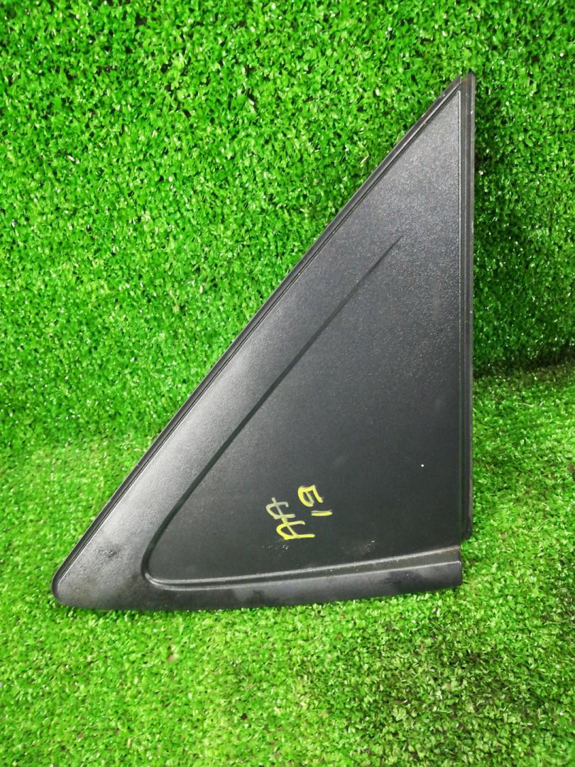 Накладка крыла (уголок зеркала) переднего правая Hyundai Accent 4 поколение (RB) 2017, 1.6 л., G4FD, бензин, АКПП, серый, седан, передний привод, правый руль, 878201R000 - фото №1