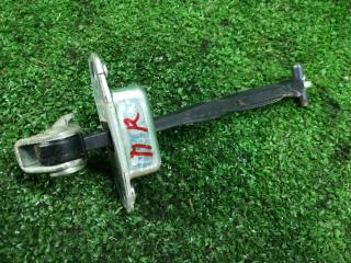 ограничитель открывания двери Suzuki SX4 1 поколение 2006, 2.0 л., J20A, бензин, АКПП, золотистый, полный привод