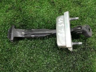 ограничитель открывания двери Ford Fiesta 6 поколение 2012, 1.6 л., бензин, хетчбэк 5 дв., передний привод