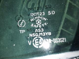 стекло двери задней левой Mazda Premacy 1 поколение [рестайлинг] 2002, 1.9 л., бензин, АКПП, минивэн