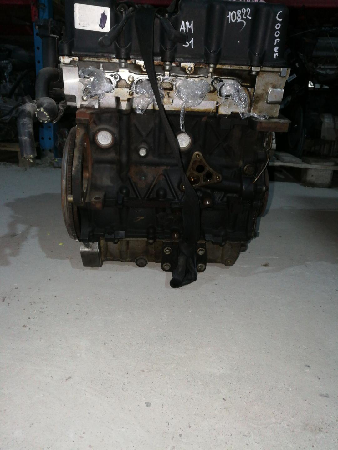 двигатель Mini Cooper S 1 поколение 2001, 1.6 л., W10 B16 A, бензин, АКПП, хетчбэк 5 дв. - фото №1