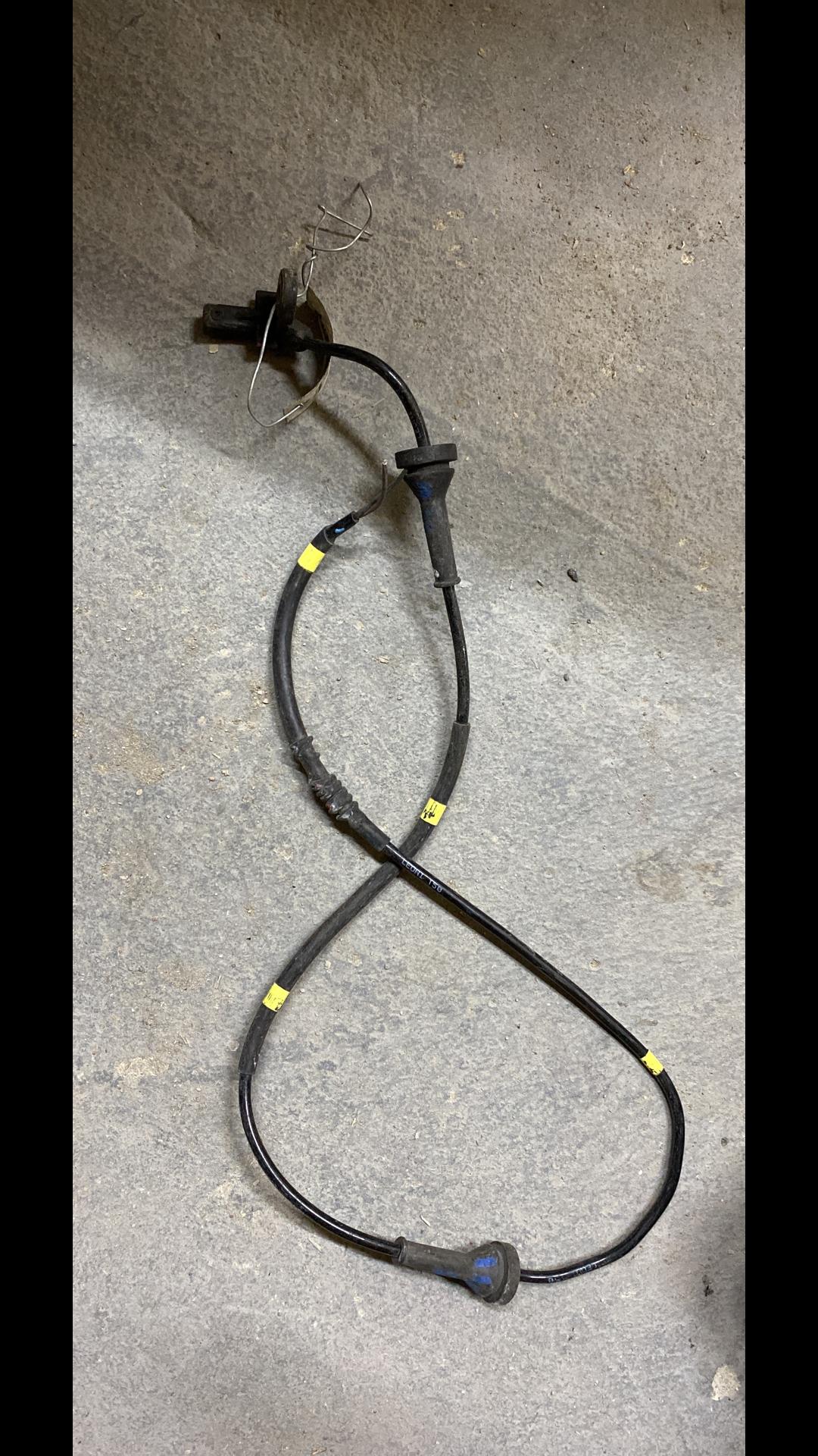 датчик ABS Volvo V70 2 поколение 2002, 2.5 л., B 5254 T2, бензин, АКПП, универсал - фото №1