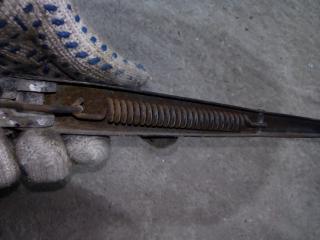 щеткодержатель (поводок стеклоочистителя, дворник) Mazda MPV 1 поколение [рестайлинг] 1998, 2.5 л., WL-T, дизель, МКПП, минивэн