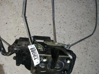 замок двери передней правой Mazda 626 GE [рестайлинг] 1995, 1.8 л., бензин, МКПП, хетчбэк 5 дв.