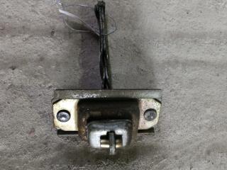 ограничитель открывания двери Mazda 626 GE [рестайлинг] 1995, 1.8 л., бензин, МКПП, хетчбэк 5 дв.