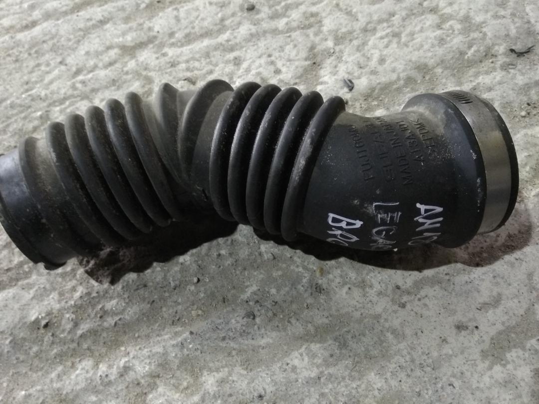 гофра инжектора Subaru Legacy 5 поколение 2013, 2.0 л., FA20, бензин, АКПП, красный, универсал, правый руль - фото №1