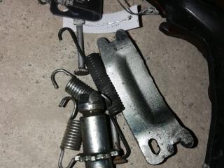 механизм развода задних тормозных колодок Subaru Legacy 5 поколение 2013, 2.0 л., FA20, бензин, АКПП, красный, универсал, правый руль