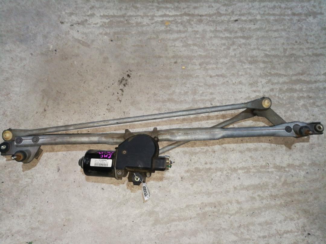 моторчик передних стеклоочистителей (дворников) GMC Yukon 2 поколение 2003, 6.0 л., бензин, АКПП, белый, внедорожник 5 дв. - фото №1