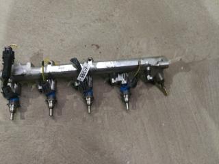 топливная рампа Mazda 5 CW 2011, 2.0 л., бензин, АКПП, красный, минивэн