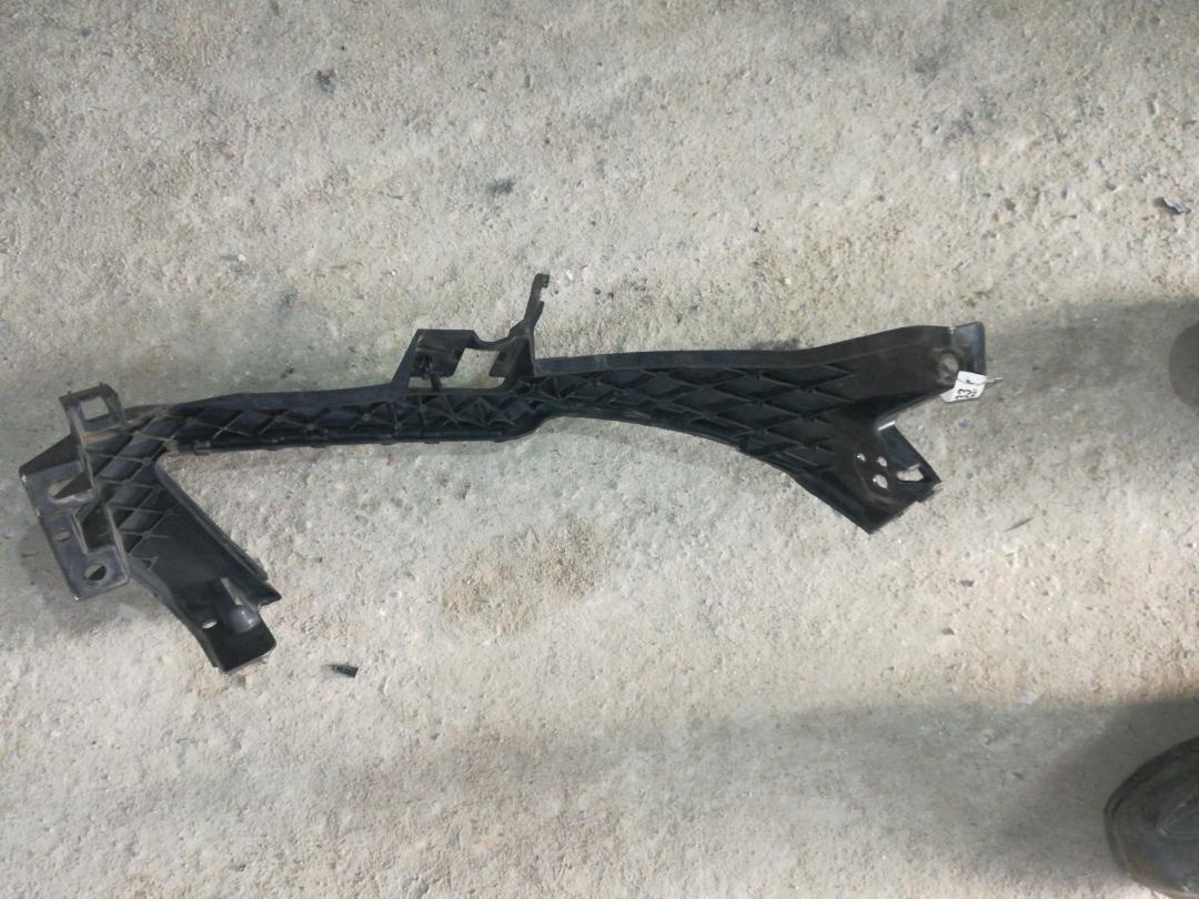 ресничка (ус) левой фары Subaru Legacy 5 поколение 2013, 2.0 л., FB20, бензин, универсал - фото №1