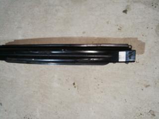 усилитель бампера переднего Volkswagen Jetta 5 поколение 2006, 2.0 л., BWA, бензин, АКПП, серый, седан, правый руль