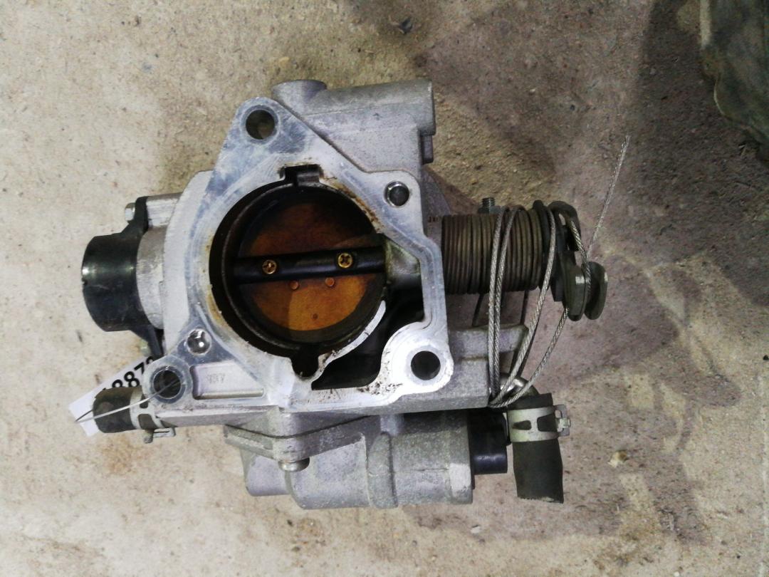 заслонка дроссельная Mazda 3 BK 2005, 1.6 л., B6ZE, бензин, АКПП, синий, хетчбэк 5 дв., правый руль, 198500-1260 - фото №1