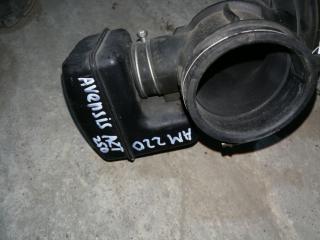 гофра инжектора Toyota Avensis 2 поколение (T250) 2004, 2.0 л., бензин, АКПП, черный, универсал