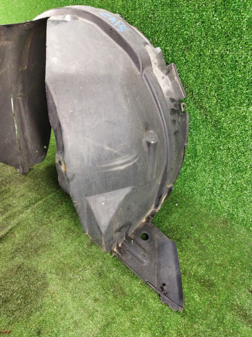 защита арок передняя левая (подкрылок) Suzuki SX4 1 поколение 2006, 2.0 л., J20A, бензин, АКПП, золотистый, полный привод, 72322-80J0 - фото №1