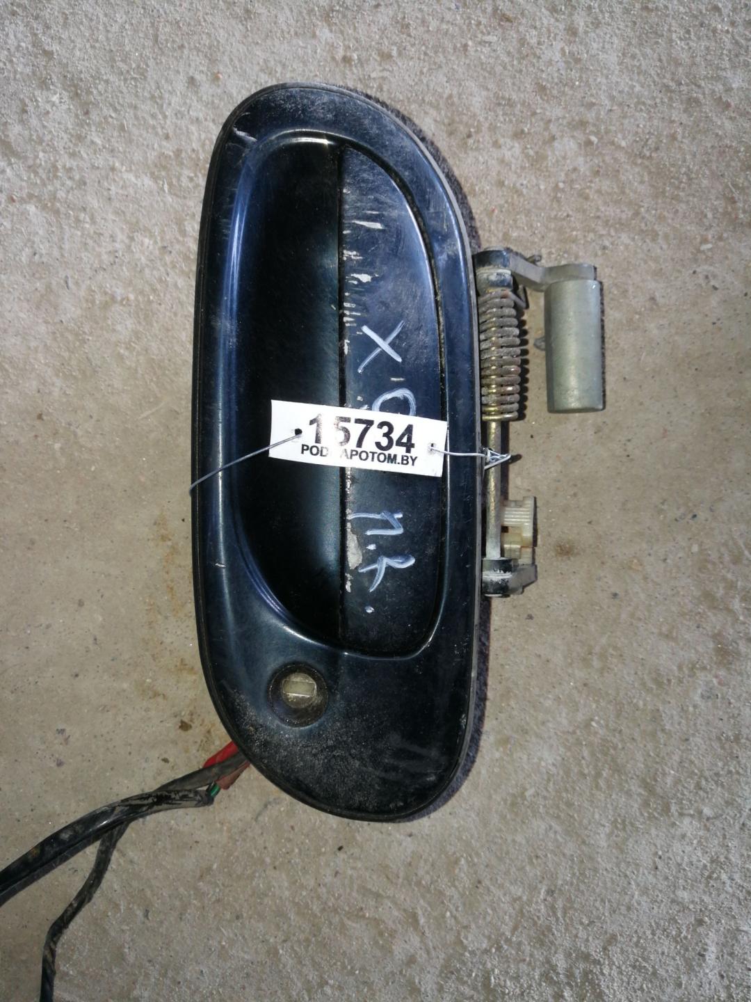 ручка наружная Mazda Millenia 1 поколение 2000, 2.5 л., KL-ZE, бензин, седан - фото №1