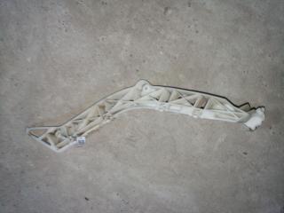 Крепление бампера заднего Mazda 3 1 поколение [рестайлинг] 2007, 2.0 л., бензин, АКПП, красный, седан, правый руль