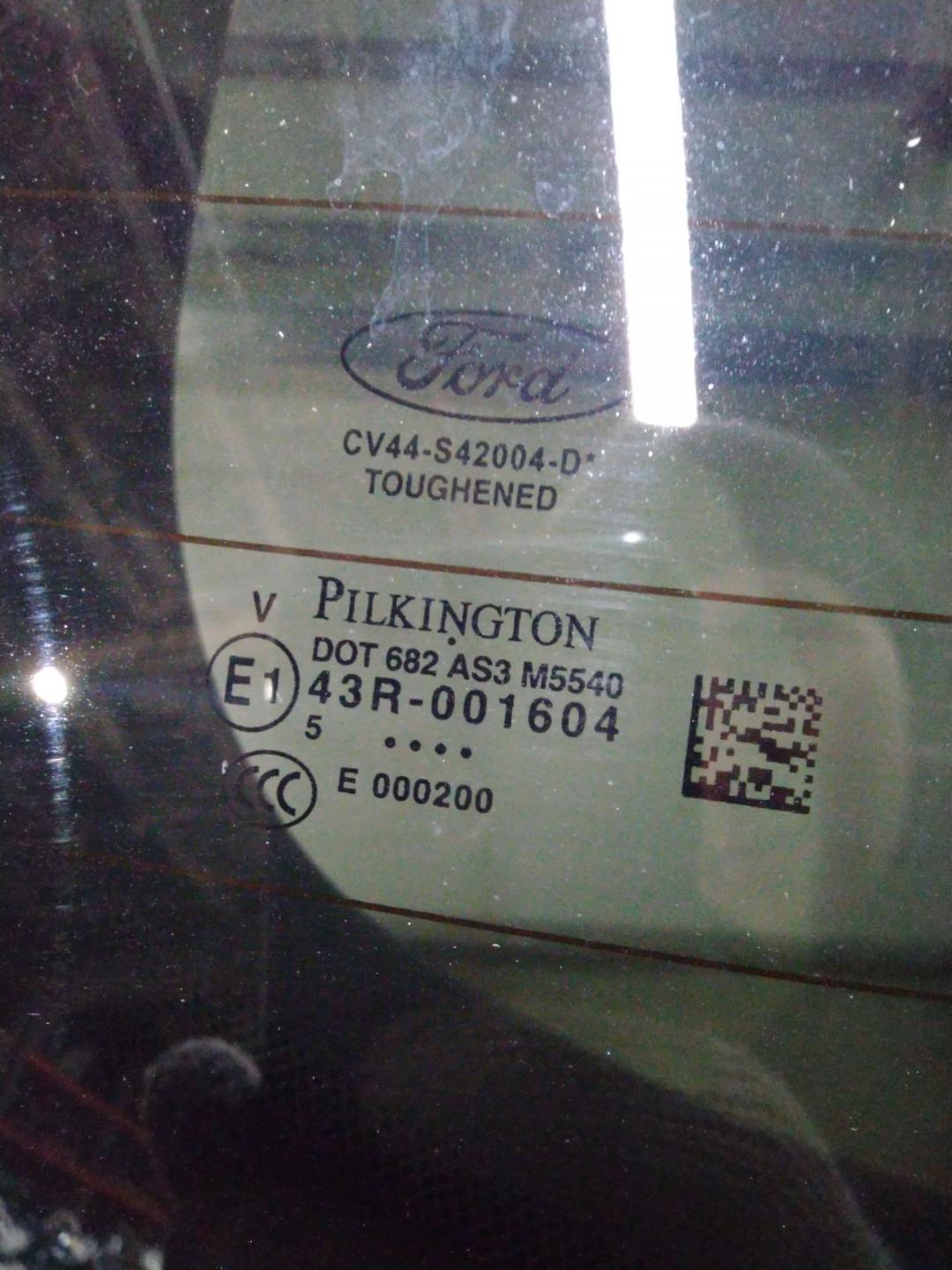 крышка багажника (дверь 3-5) Ford Kuga 2 поколение 2015, 2.0 л., T8MB, дизель, АКПП, черный, внедорожник 5 дв., правый руль - фото №1