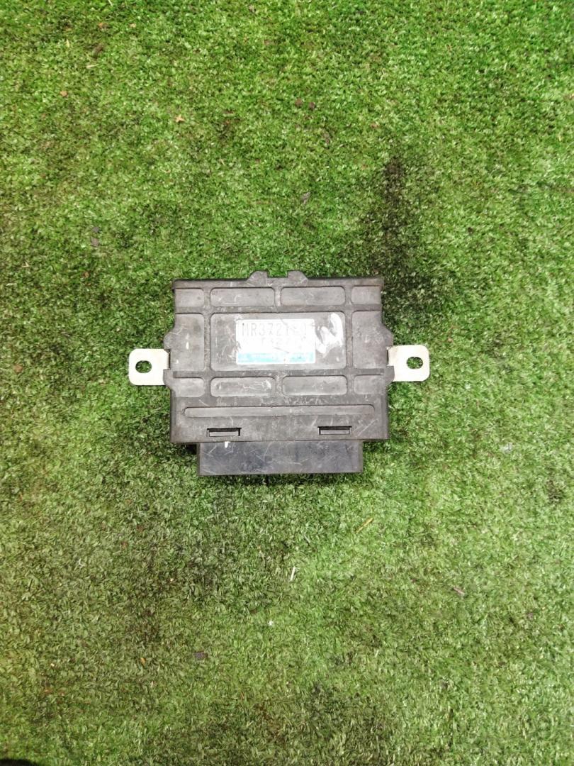 Блок управления ABS/ESP Mitsubishi Pajero 2 поколение 1996, MR372180, X2T32775 - фото №1