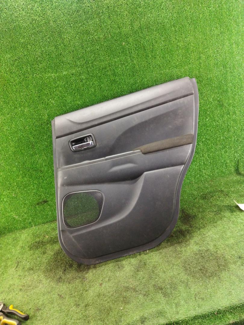 обшивка двери задняя правая Mitsubishi ASX 1 поколение 2011, 2.0 л., 4B11, бензин, АКПП, красный, внедорожник 5 дв., полный привод, 7222A616XA - фото №1