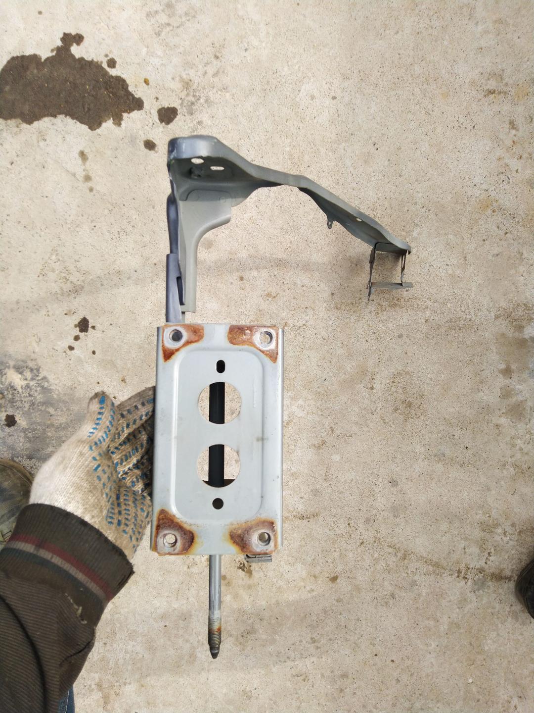 лонжерон левый Mazda 6 GH 2008, 2.5 л., L5-VE, бензин, АКПП, серый, хетчбэк 5 дв., правый руль - фото №1