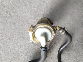 бачок гидроусилителя Toyota Avensis Verso 1 поколение 2003, 2.4 л., 2AZ-FE, бензин, АКПП, серебристый, минивэн, правый руль