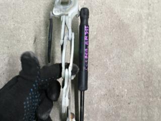 петля капота правая Mini Clubman 1 поколение (R55) 2011, 1.6 л., бензин, АКПП, белый, универсал, правый руль