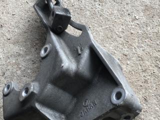 кронштейн гидроусилителя Subaru Forester 3 поколение (SH) 2009, 2.5 л., EJ253, бензин, АКПП, синий, внедорожник 5 дв., правый руль