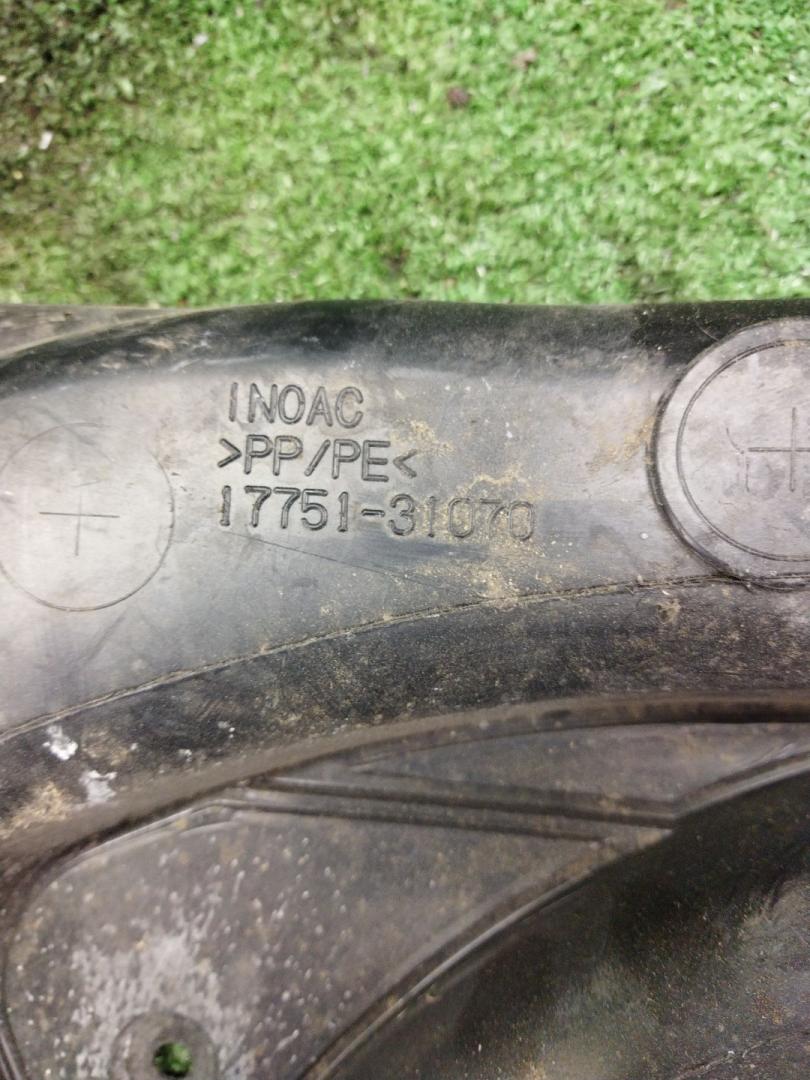 воздухозаборник Lexus GS 3 поколение 2006, 3.5 л., 2GR-FSE, бензин, АКПП, синий, седан, задний привод, правый руль, 17751-31070 - фото №1