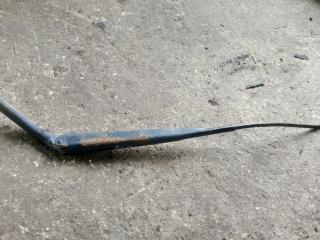 щеткодержатель (поводок стеклоочистителя, дворник) Hyundai Sonata 4 поколение [рестайлинг] 2002, 2.4 л., G4JS, бензин, АКПП, седан