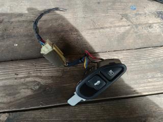 кнопка открытия багажника Hyundai Sonata 4 поколение [рестайлинг] 2002, 2.4 л., G4JS, бензин, АКПП, седан