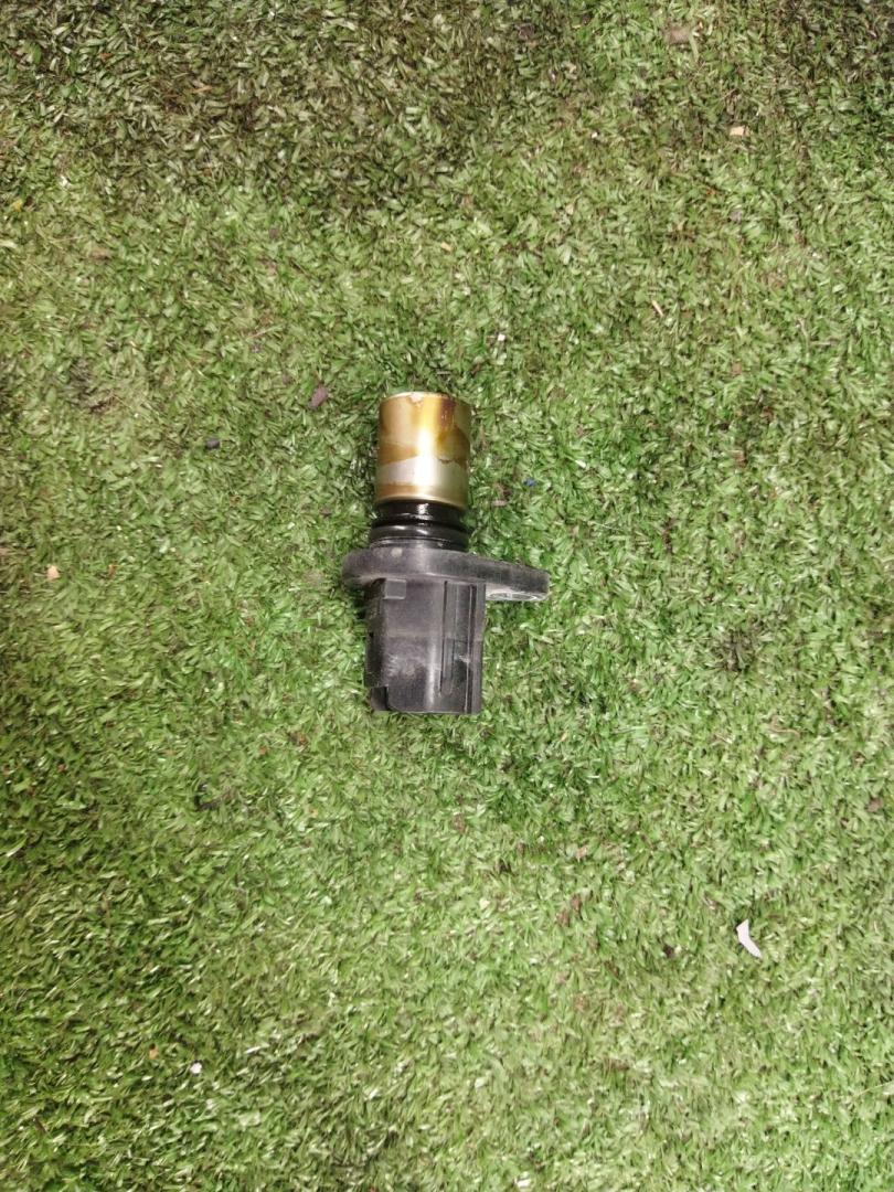 датчик распредвала Lexus RX 2 поколение 2005, 3.3 л., 3MZ-FE, бензин, АКПП, синий, внедорожник 5 дв., полный привод, правый руль - фото №1