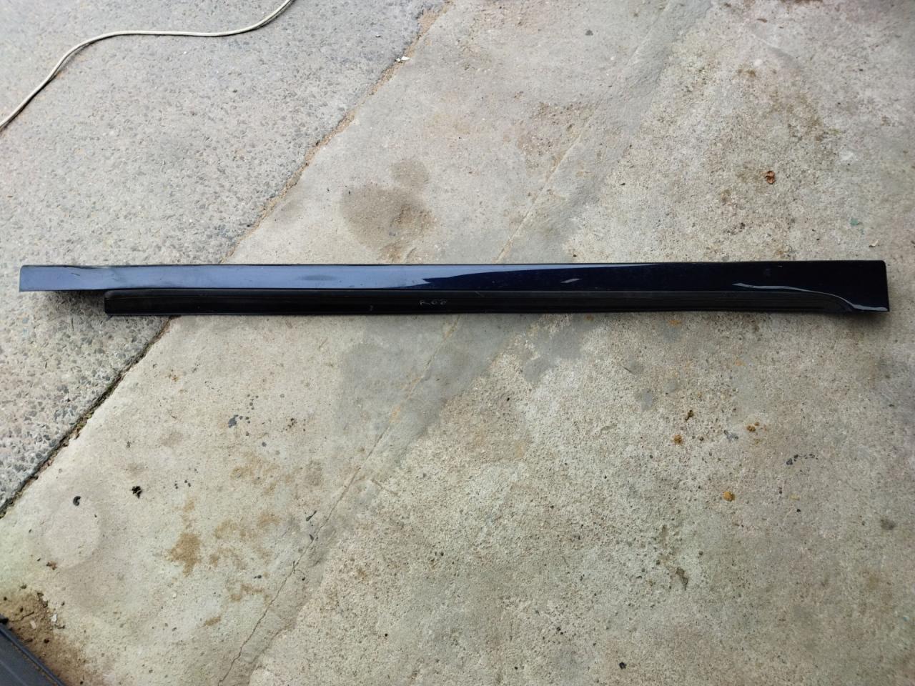 накладка на порог Lexus GS 3 поколение 2006, 3.5 л., 2GR-FSE, бензин, АКПП, синий, седан, задний привод, правый руль, 75850-30330, 75851-30230 - фото №1