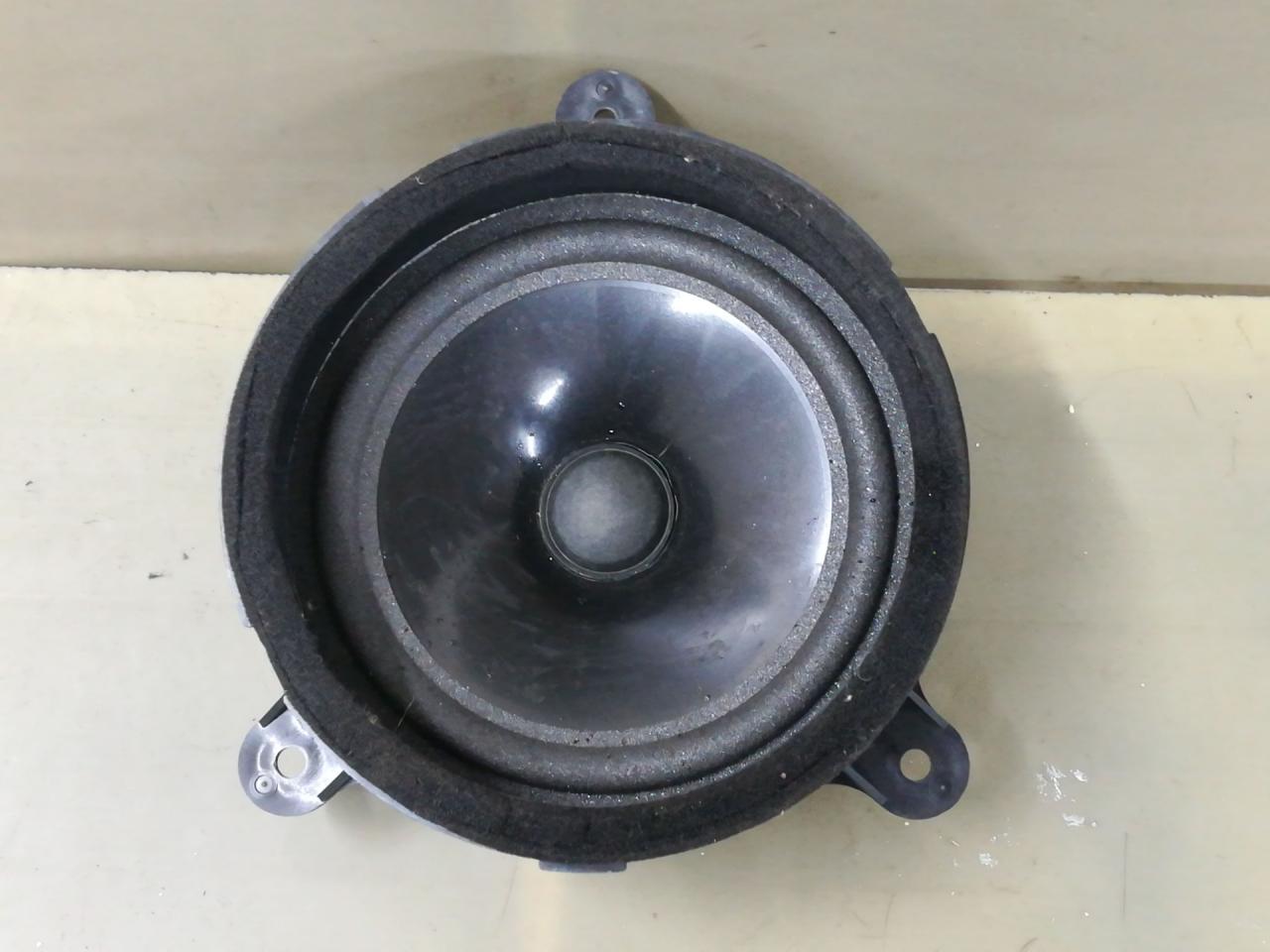 динамик двери Subaru Forester 3 поколение (SH) 2009, 2.5 л., EJ253, бензин, АКПП, синий, внедорожник 5 дв., правый руль, 86301SC140, G08420C4C - фото №1