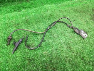 датчик ABS Toyota Avensis 3 поколение (T270) [рестайлинг] ADT270 2012, 2.0 л., D-4D, 1AD-FTV, дизель, МКПП, темно-синий, универсал, передний привод, правый руль