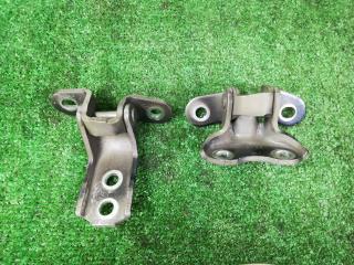 петля двери Toyota Avensis 3 поколение (T270) [рестайлинг] ADT270 2012, 2.0 л., D-4D, 1AD-FTV, дизель, МКПП, темно-синий, универсал, передний привод, правый руль