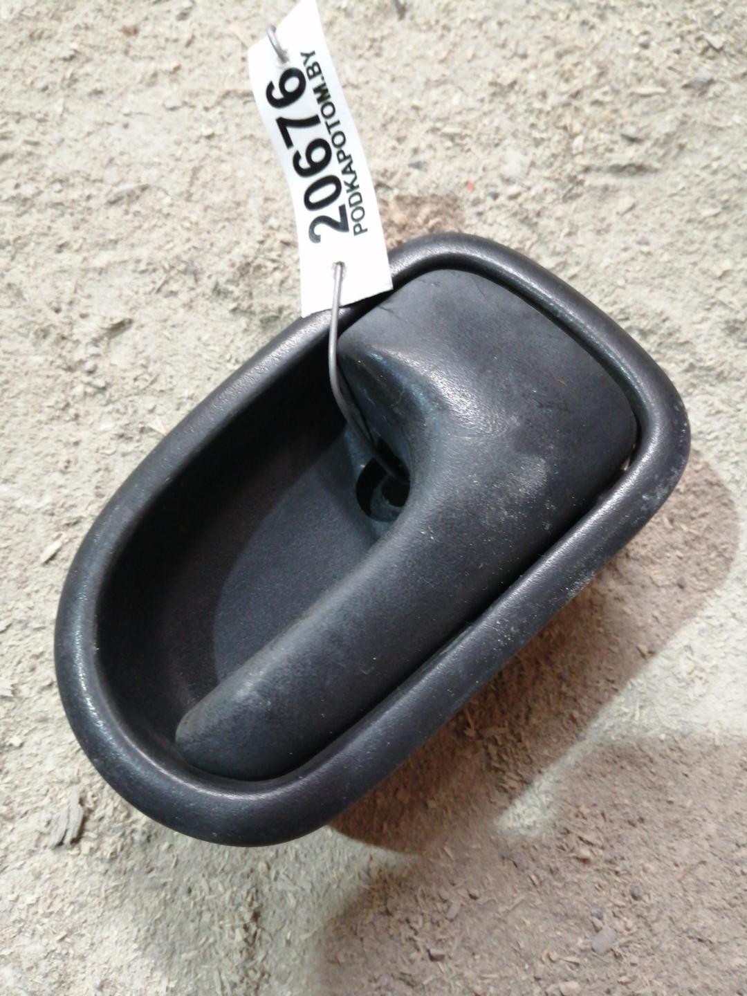 ручка внутренняя передняя правая Mazda 323 6 поколение 2000 - фото №1