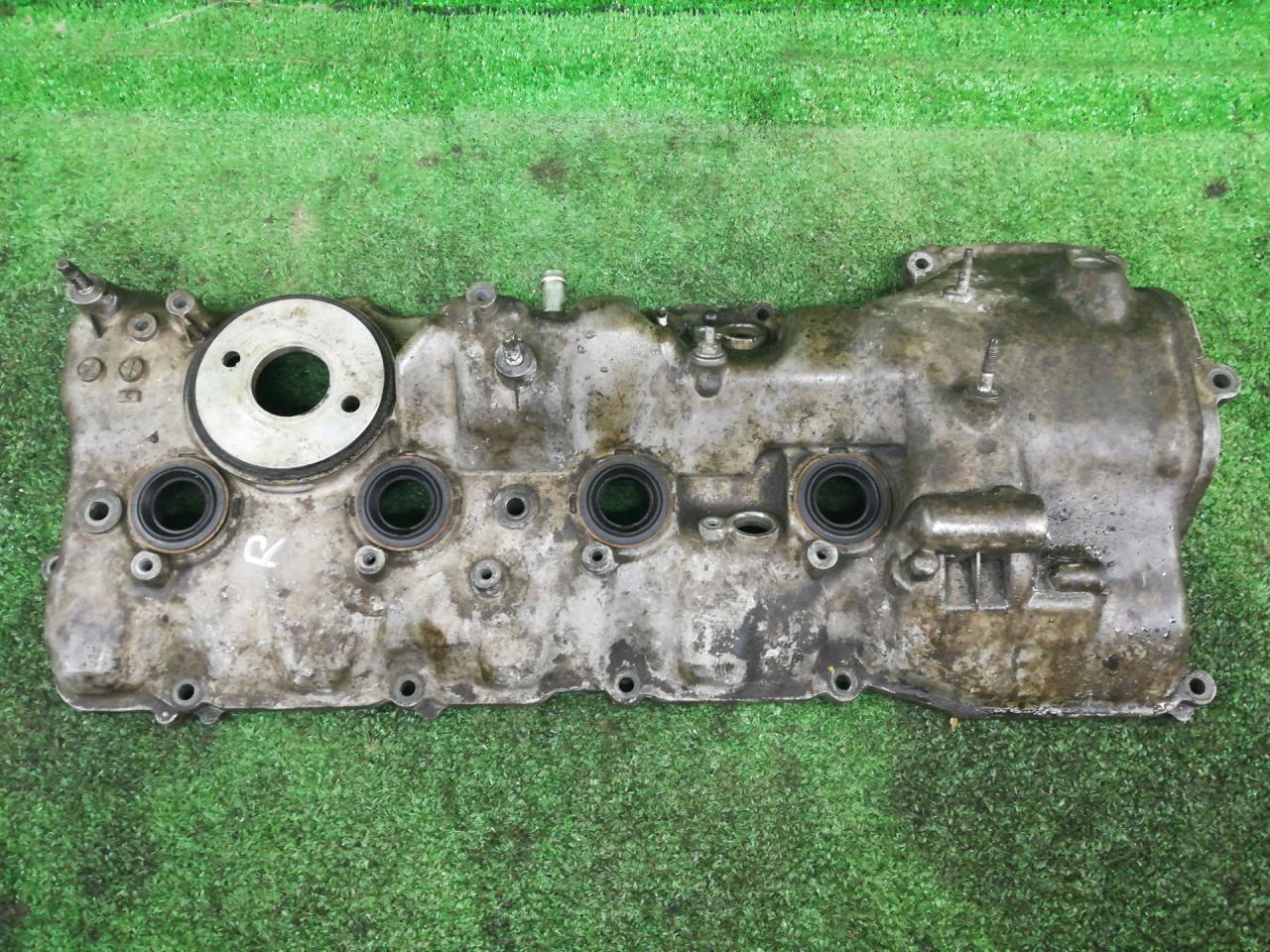 клапанная крышка Lexus LS 4 поколение 2008, 4.6 л., гибрид, АКПП, полный привод - фото №1