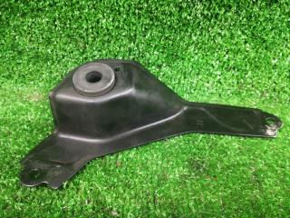 кронштейн радиатора Honda Accord 8 поколение CU2 2010, 2.4 л., K24Z3, бензин, АКПП, серый, седан, передний привод, правый руль