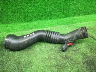 патрубок интеркулера Ford Kuga 1 поколение 2012, 2.5 л., HYDC, бензин, АКПП, внедорожник 5 дв., полный привод, правый руль, 9V4N6K863AC, 0261230296