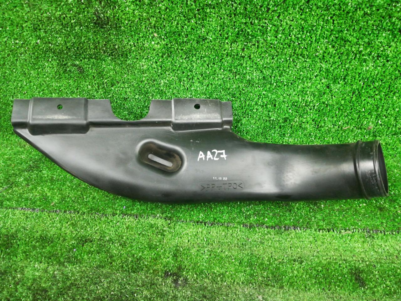 воздухозаборник Suzuki Kizashi 1 поколение RE91S 2012, 2.4 л., J24B, бензин, АКПП, rhfcysq, седан, передний привод, правый руль - фото №1