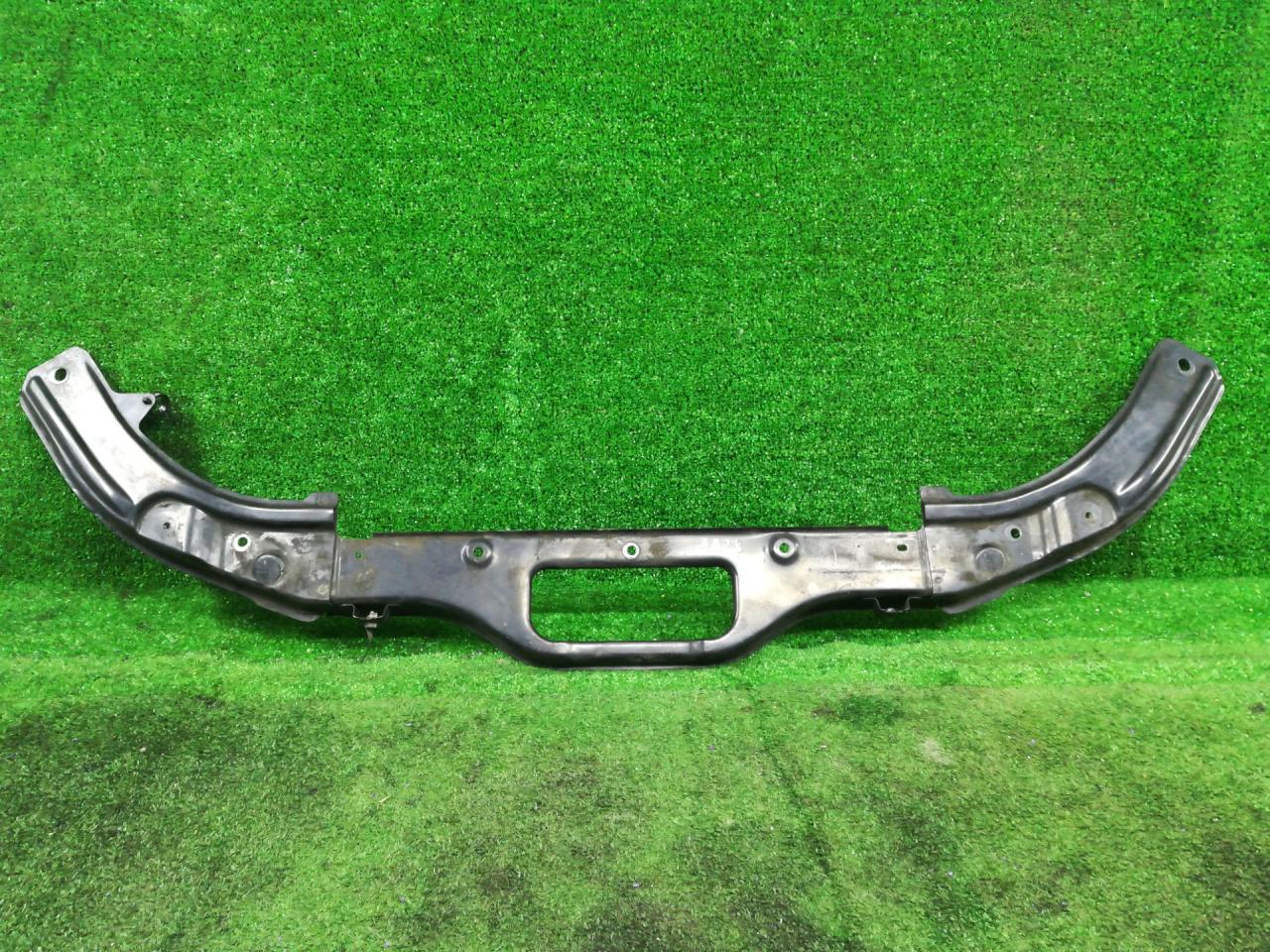 верхняя планка телевизора Mazda 3 3 поколение 2015, 2.5 л., PY-VPS, бензин, АКПП, серый, седан, передний привод, правый руль - фото №1