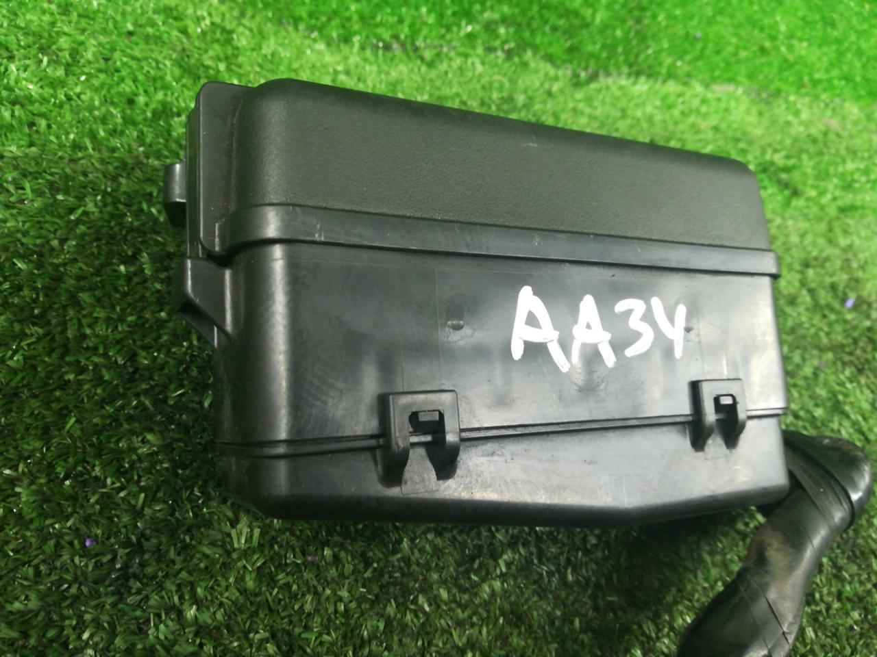 блок реле Mazda CX-9 1 поколение TB 2009, 3.7 л., CA, бензин, АКПП, белый, внедорожник 5 дв., полный привод, правый руль - фото №1